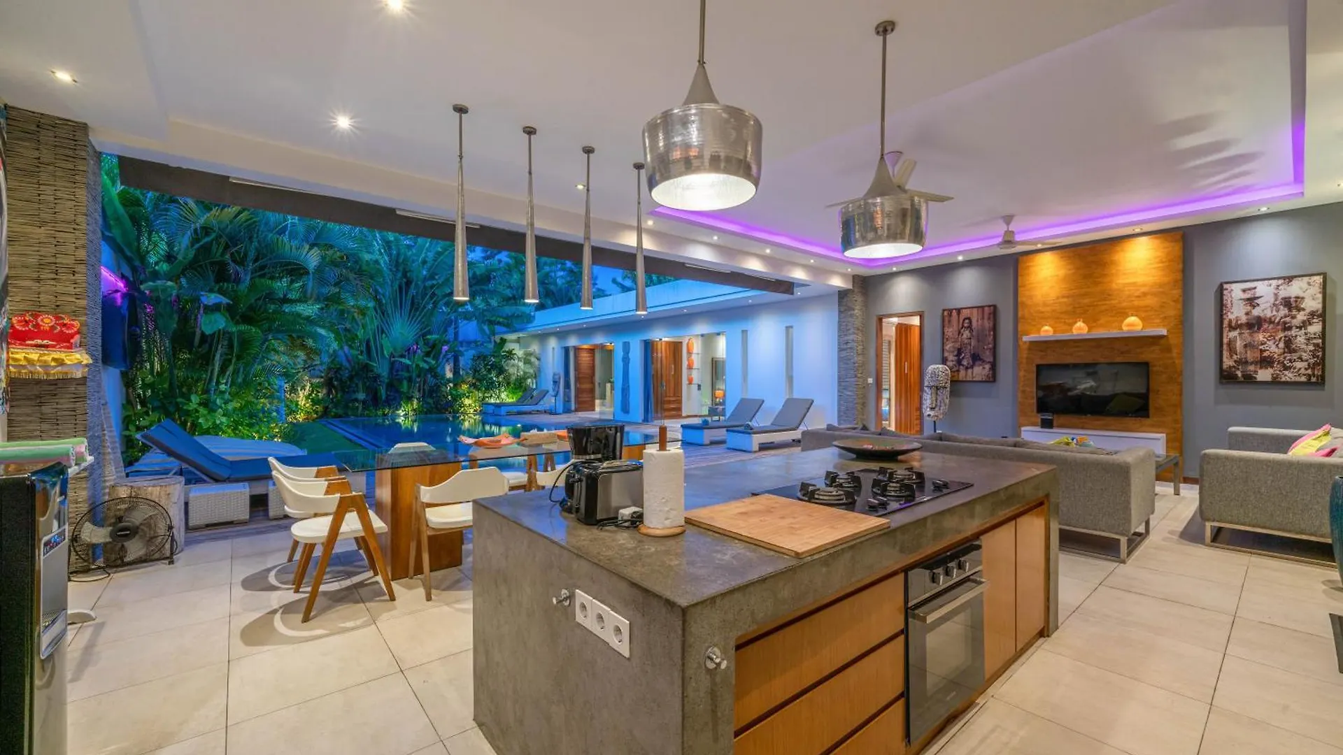 Villa Sawah - 3Bd In Seminyak Center インドネシア