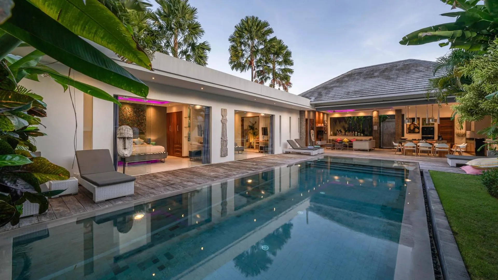Villa Sawah - 3Bd In Seminyak Center 0*, スミニャック