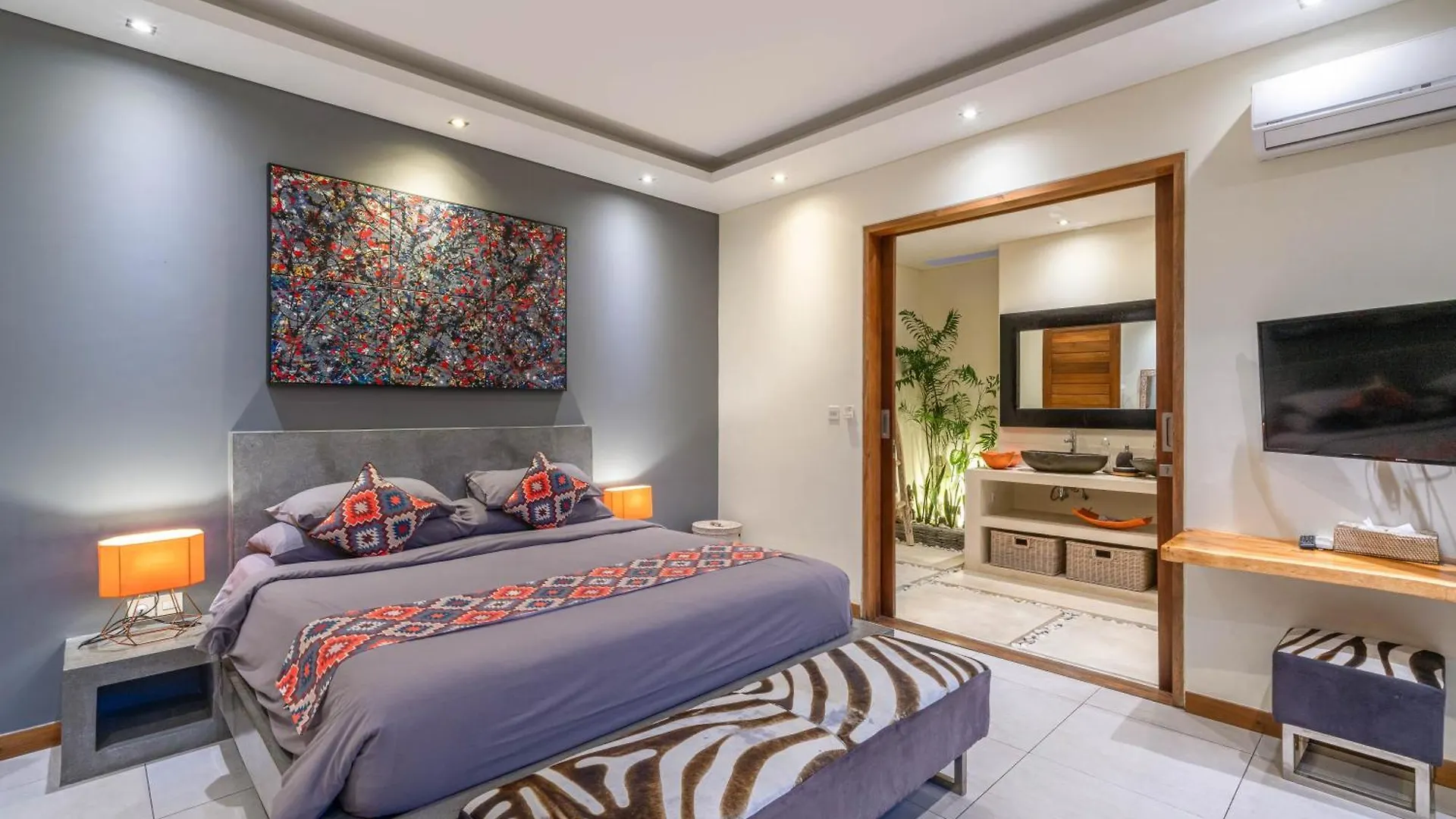 Villa Sawah - 3Bd In Seminyak Center
